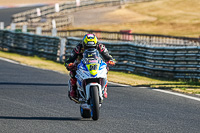 enduro-digital-images;event-digital-images;eventdigitalimages;mallory-park;mallory-park-photographs;mallory-park-trackday;mallory-park-trackday-photographs;no-limits-trackdays;peter-wileman-photography;racing-digital-images;trackday-digital-images;trackday-photos